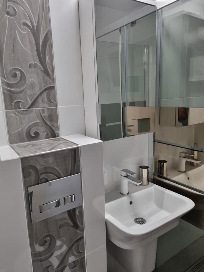 Apartament Quiet Галац Экстерьер фото